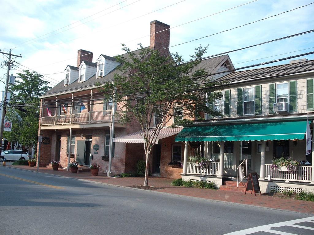 Old Brick Inn St. Michaels Exterior foto